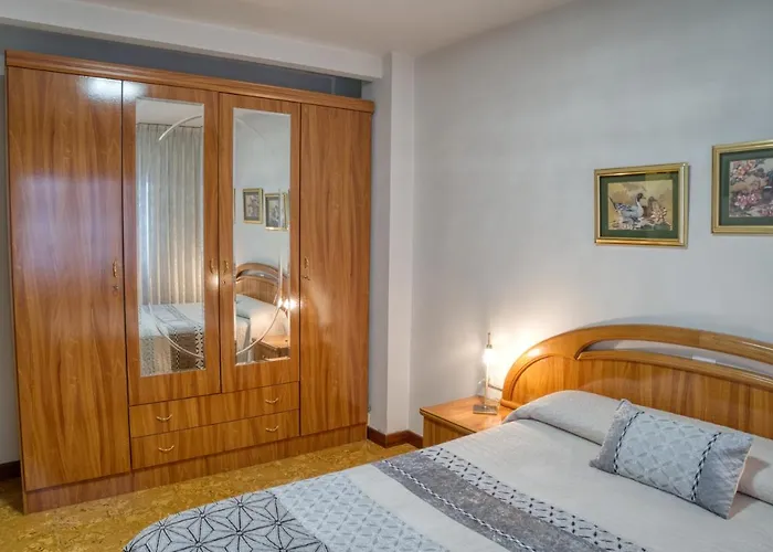 Appartement Muy Amplio, Con Wifi Y A 12 Minutos Del Centro