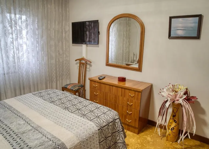 Apartament Muy Amplio, Con Wifi Y A 12 Minutos Del Centro Gijón