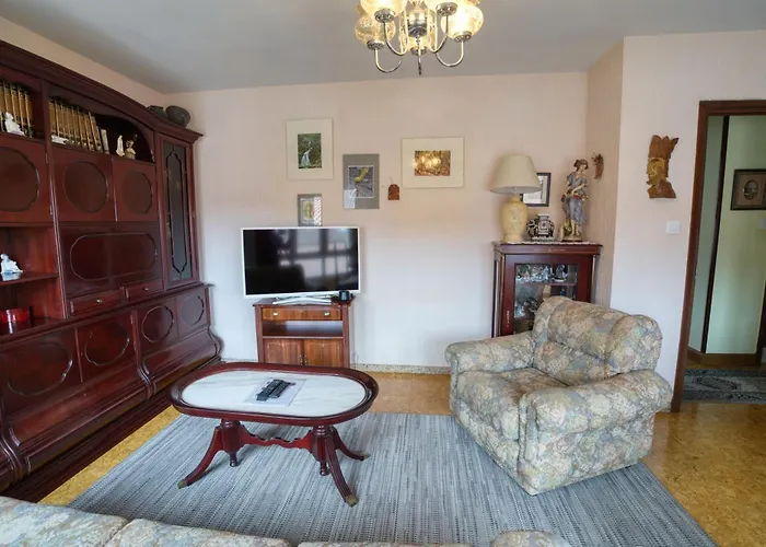 Muy Amplio, Con Wifi Y A 12 Minutos Del Centro خيخون